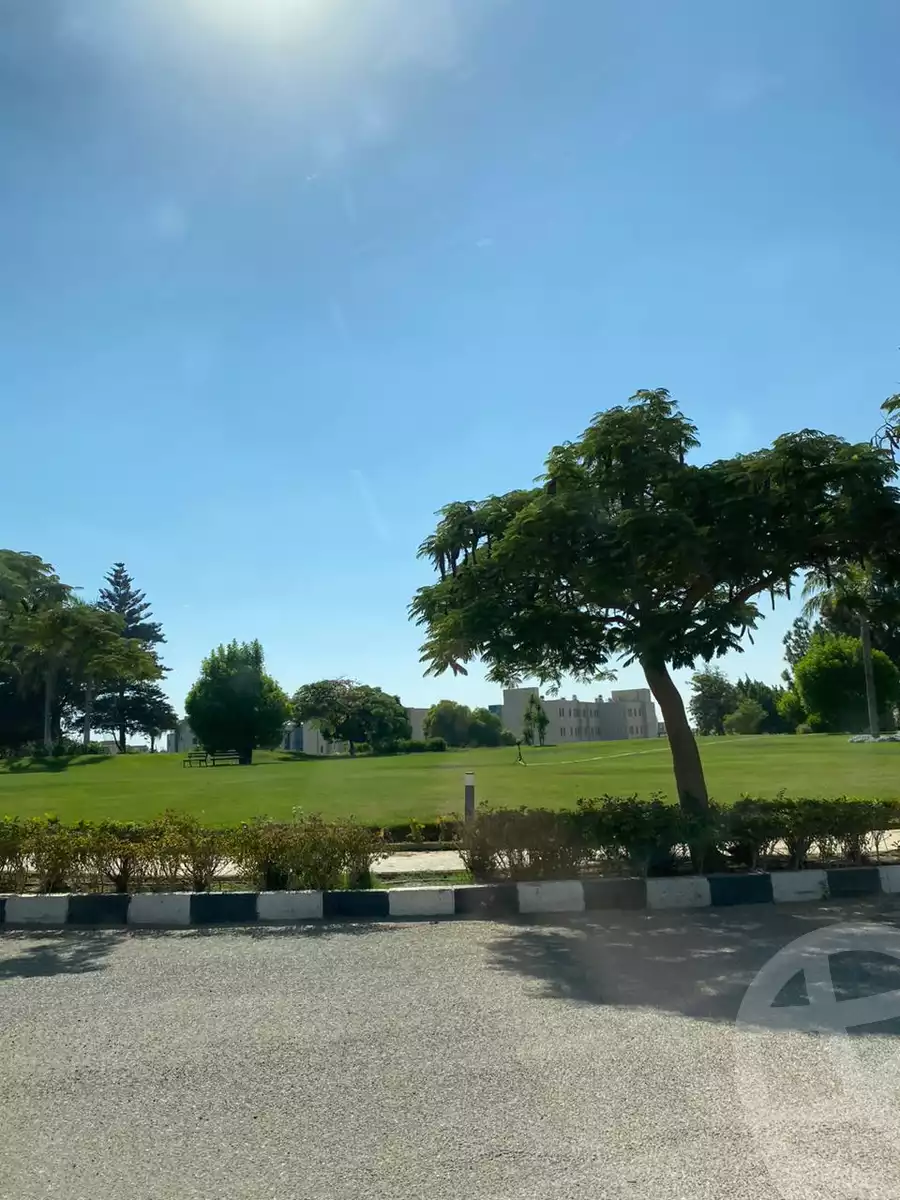 https://aqarmap.com.eg/ar/listing/4157443-for-sale-cairo-6th-of-october-compound-el-worod