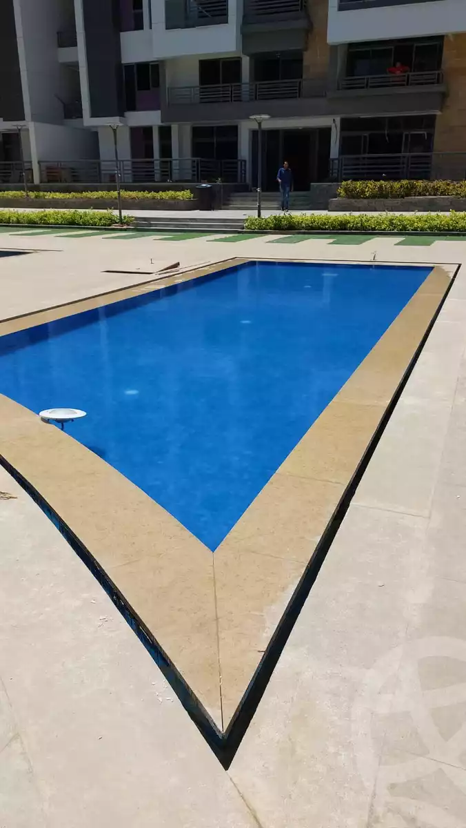 https://aqarmap.com.eg/ar/listing/4157519-for-sale-cairo-new-cairo-compounds-dh-ykwn-ryzdns-styl-hwm