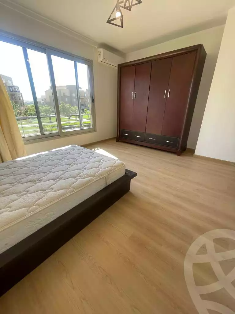 https://aqarmap.com.eg/en/listing/4158157-for-rent-cairo-6th-of-october-compound-palm-parks