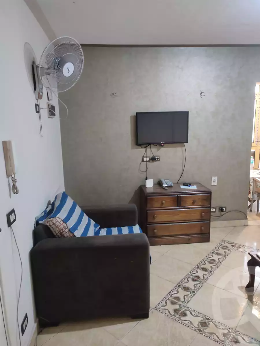 https://aqarmap.com.eg/ar/listing/4159534-for-rent-alexandria-moharram-bey-moharram-bek-st