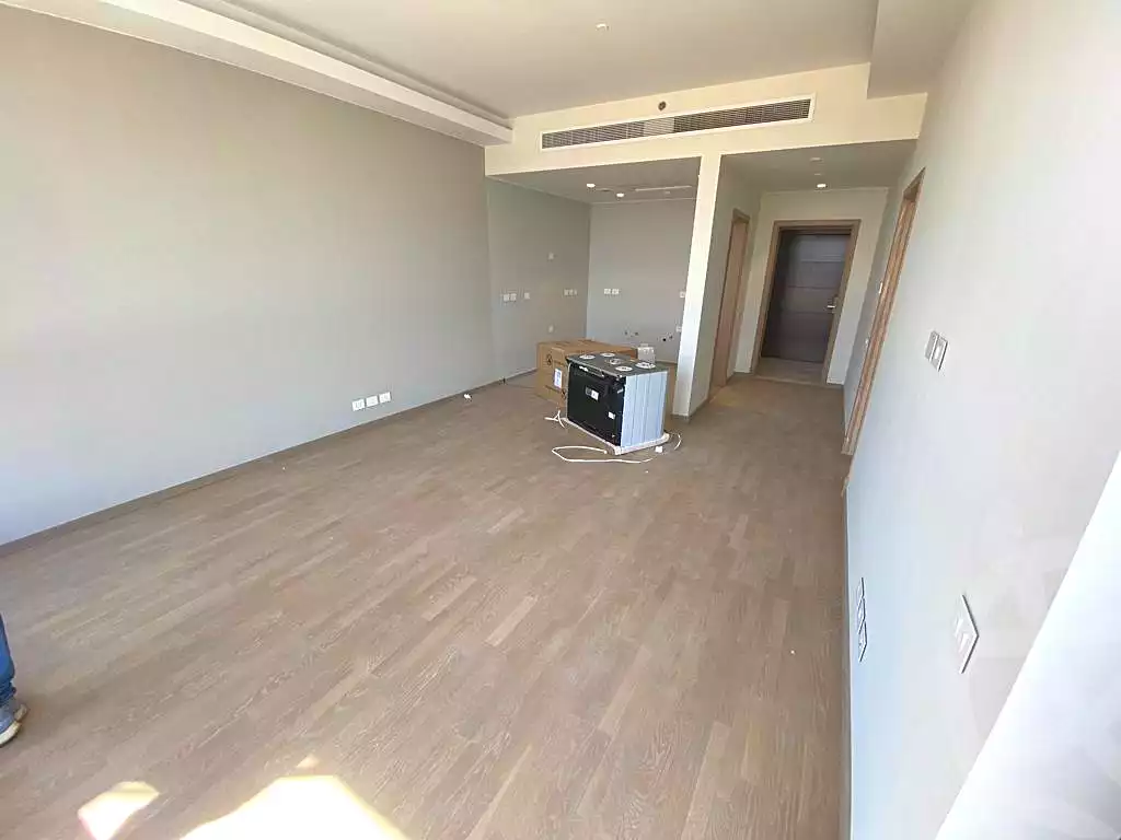 https://aqarmap.com.eg/ar/listing/4160732-for-rent-cairo-6th-of-october-compound-aeon