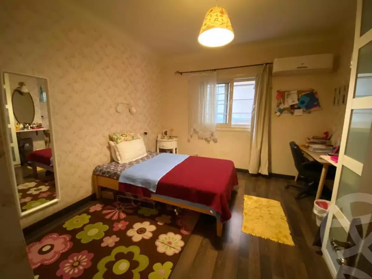 https://aqarmap.com.eg/en/listing/4162752-for-sale-cairo-mokattam-shareaa-9