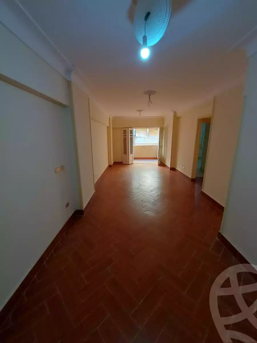 https://aqarmap.com.eg/ar/listing/4164874-for-rent-alexandria-smouha-el-nasr-st