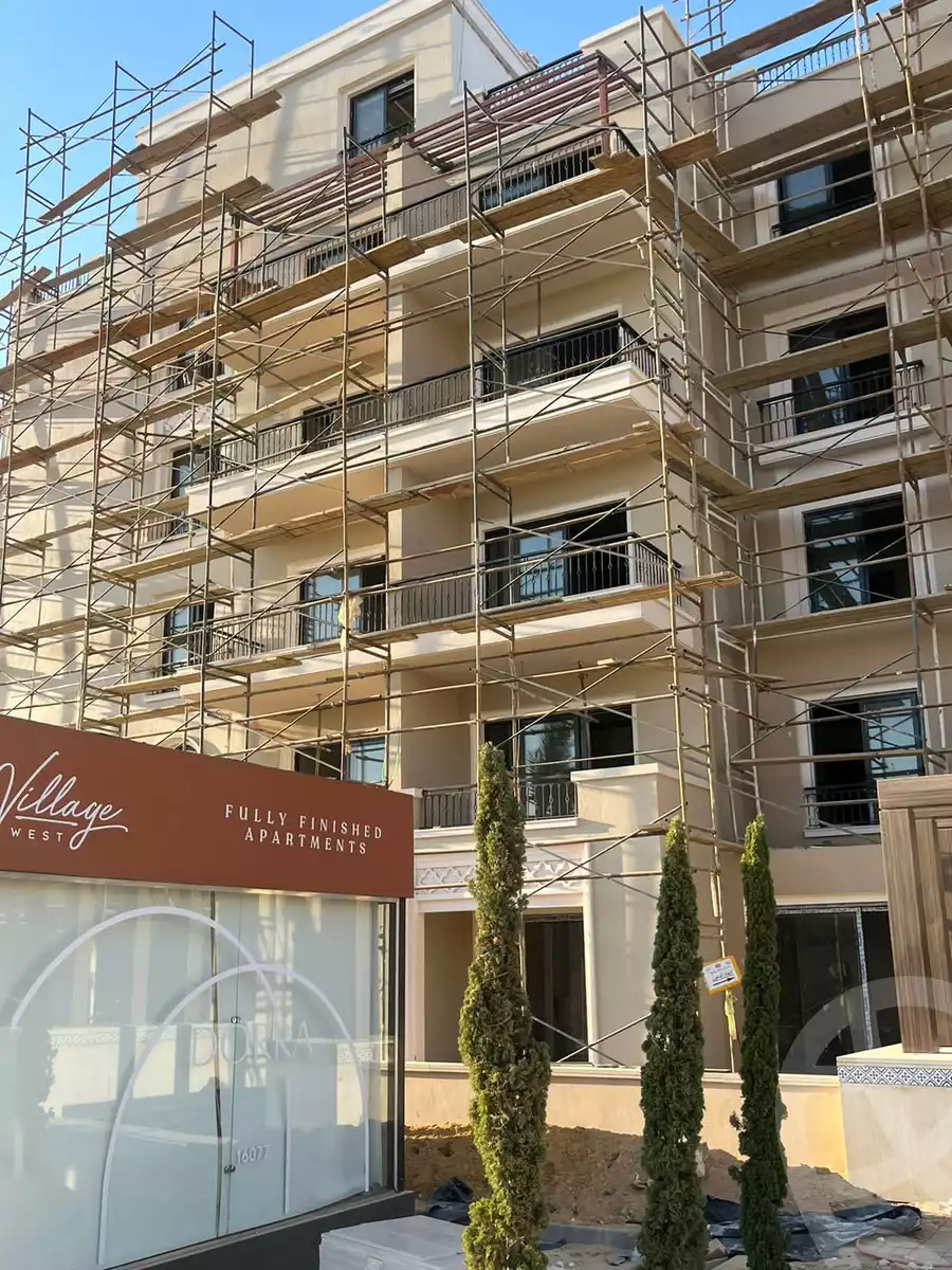 https://aqarmap.com.eg/en/listing/4166654-for-sale-cairo-el-sheikh-zayed-city-compounds-kmbwnd-fyldj-wyst-dr-llttwyr
