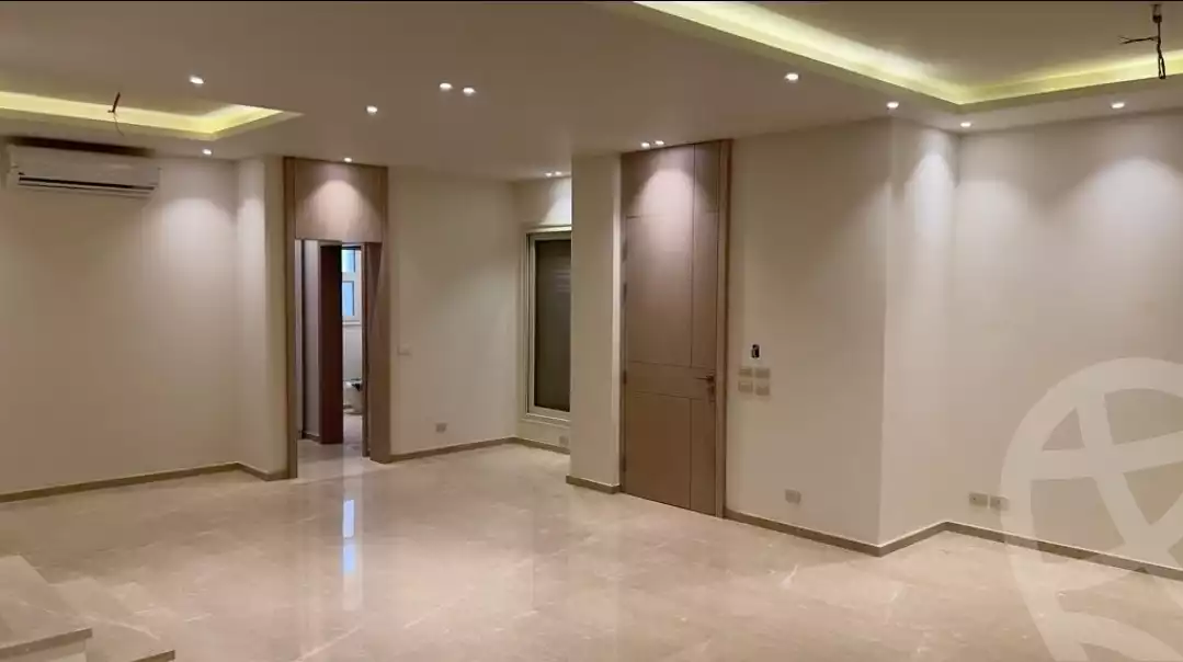 https://aqarmap.com.eg/en/listing/4166692-for-rent-cairo-6th-of-october-compound-the-crown