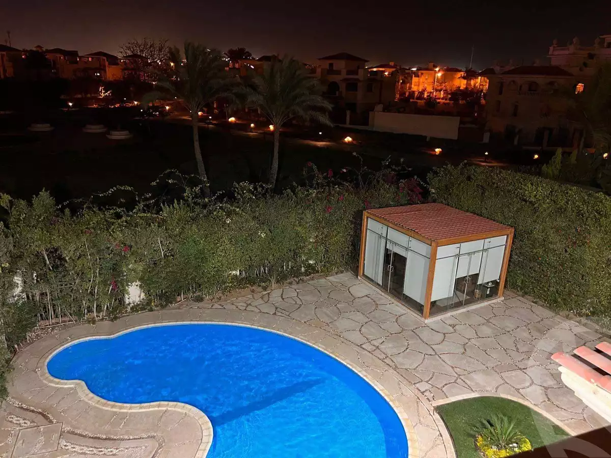 https://aqarmap.com.eg/ar/listing/4167035-for-sale-cairo-el-sheikh-zayed-city-compounds-in-sheikh-zayed-royal-city