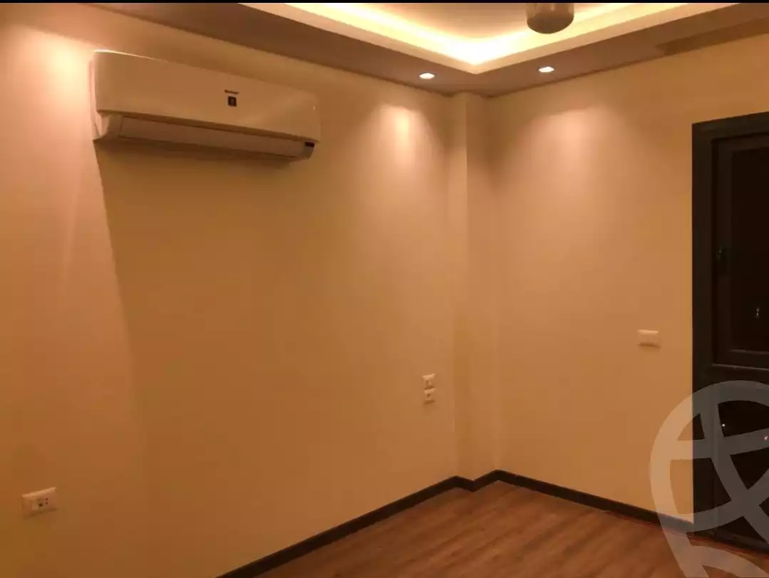 https://aqarmap.com.eg/en/listing/4168057-for-rent-cairo-el-sheikh-zayed-city-compounds-in-sheikh-zayed-el-patio-zahraa
