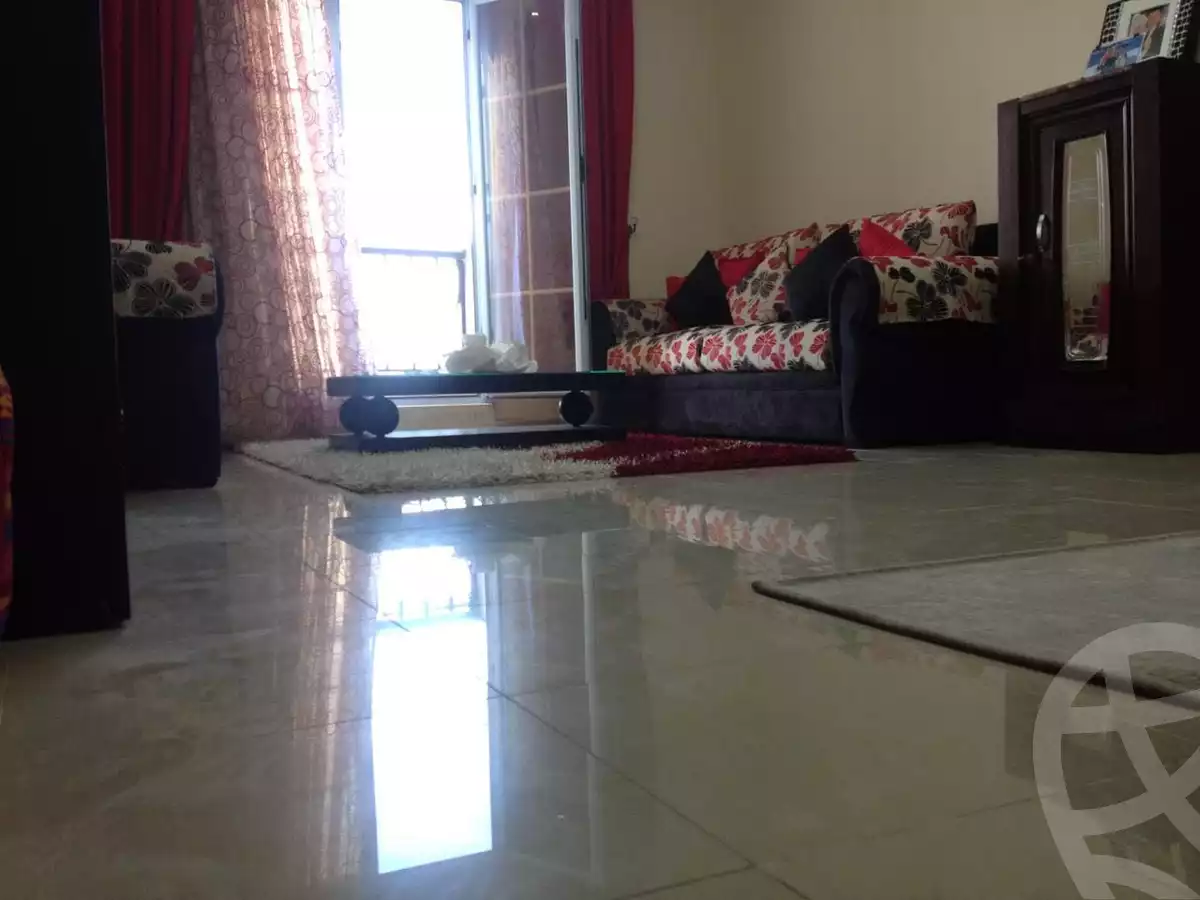 https://aqarmap.com.eg/ar/listing/4169632-for-sale-alexandria-el-mandara-branched-from-malak-hifni-4-st