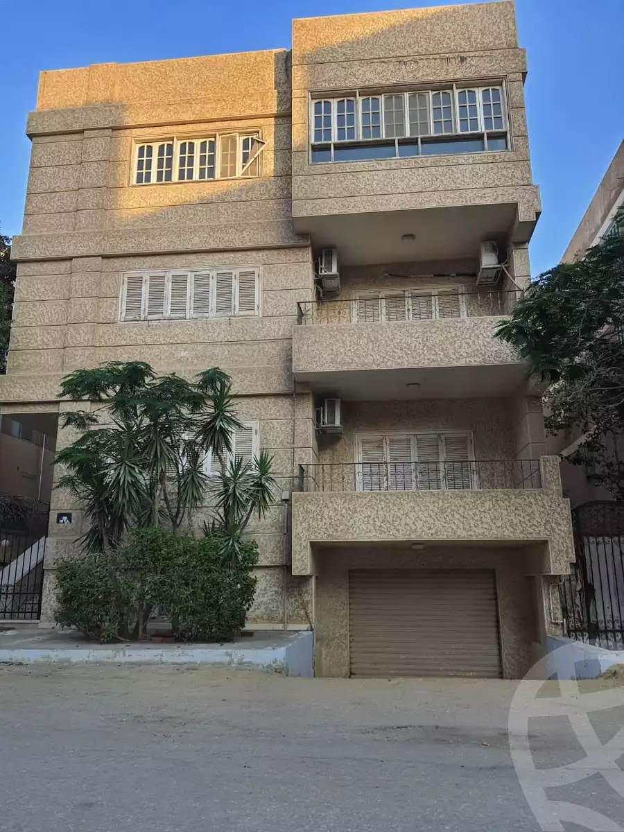 https://aqarmap.com.eg/en/listing/4159433-for-sale-cairo-6th-of-october-el-ahyaa-neighborhood-4th