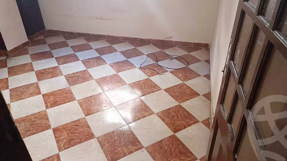 https://aqarmap.com.eg/en/listing/4171932-for-rent-alexandria-el-hanouvel-kasr-al-quiri-st-1