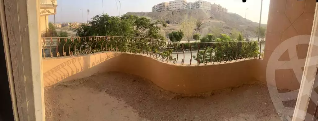 https://aqarmap.com.eg/en/listing/4172619-for-sale-cairo-al-oubour-el-hay-el-talet