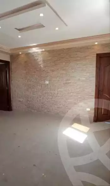 https://aqarmap.com.eg/en/listing/4173000-for-rent-alexandria-miami-mahmoud-el-isawy-st