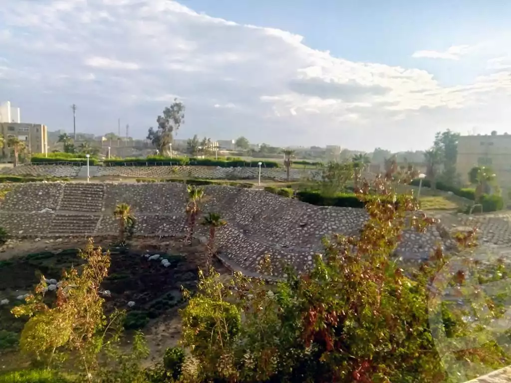 https://aqarmap.com.eg/en/listing/4173316-for-sale-cairo-15th-of-may-mjwr-5-shr-mkrm-byd