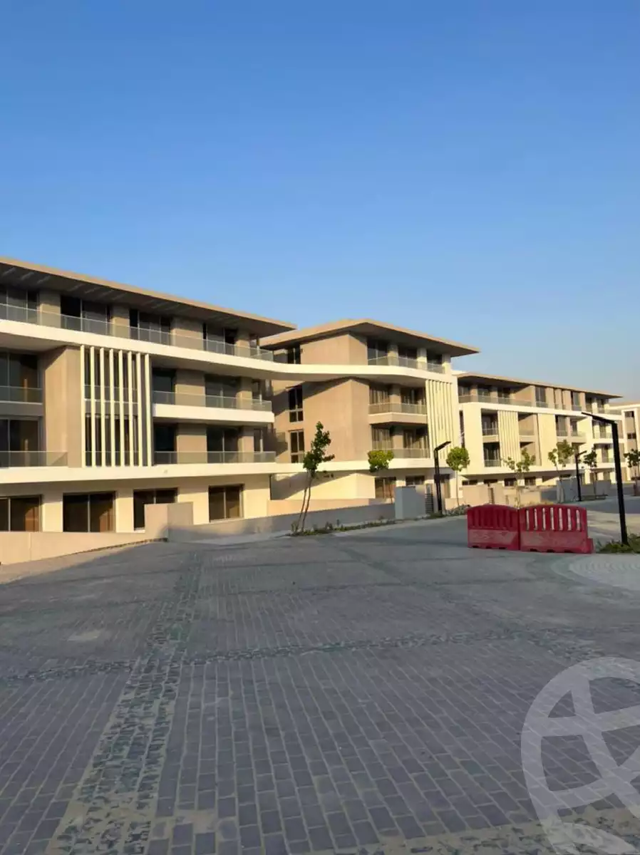 https://aqarmap.com.eg/en/listing/4173595-for-sale-cairo-alex-cairo-desert-road-kmbwnd-fy-tryq-skndry-lshrwy-joulz-compound-inertia