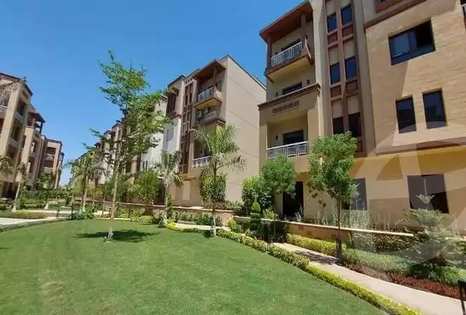 https://aqarmap.com.eg/en/listing/4174886-for-sale-cairo-6th-of-october-compounds-kmbwnd-jryn-6-mbny-drys