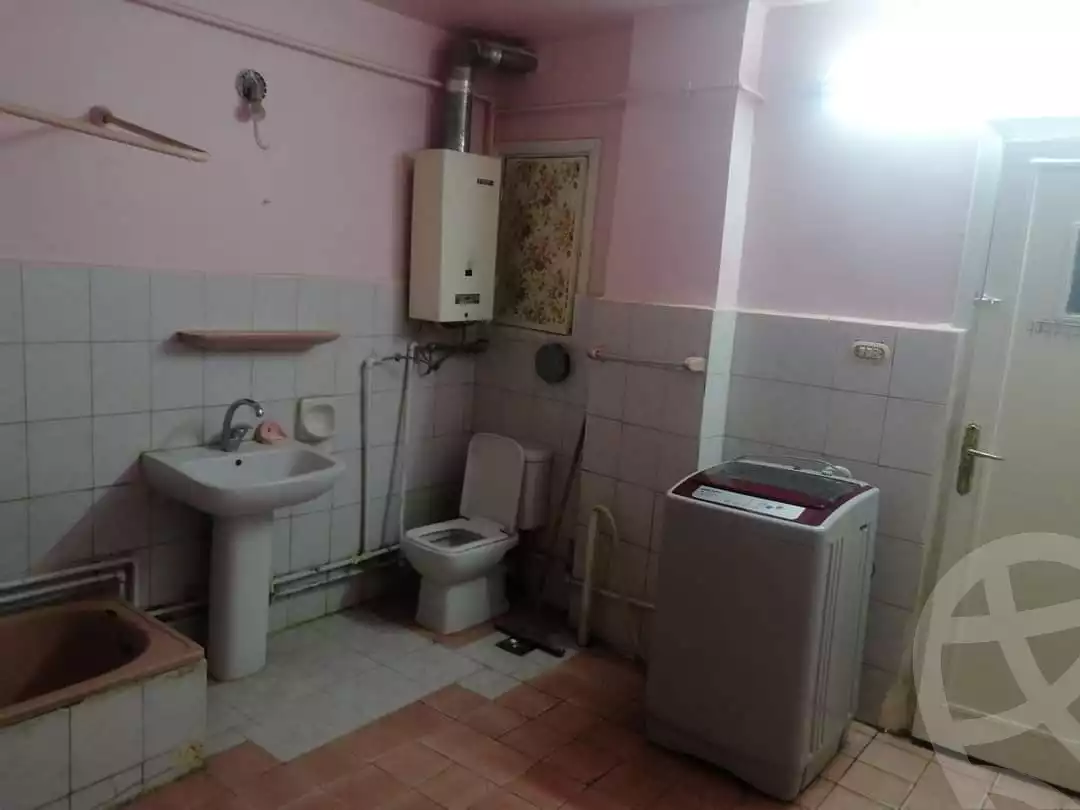 https://aqarmap.com.eg/en/listing/4176106-for-sale-cairo-helwan-kwrnysh-hlwn