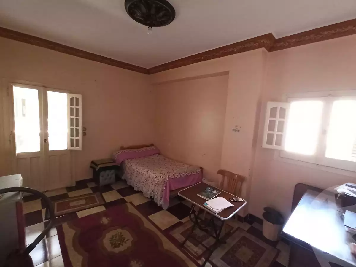 https://aqarmap.com.eg/ar/listing/4176347-for-sale-beheira-damanhour-damanhour-city-el-mahmoudeya-st