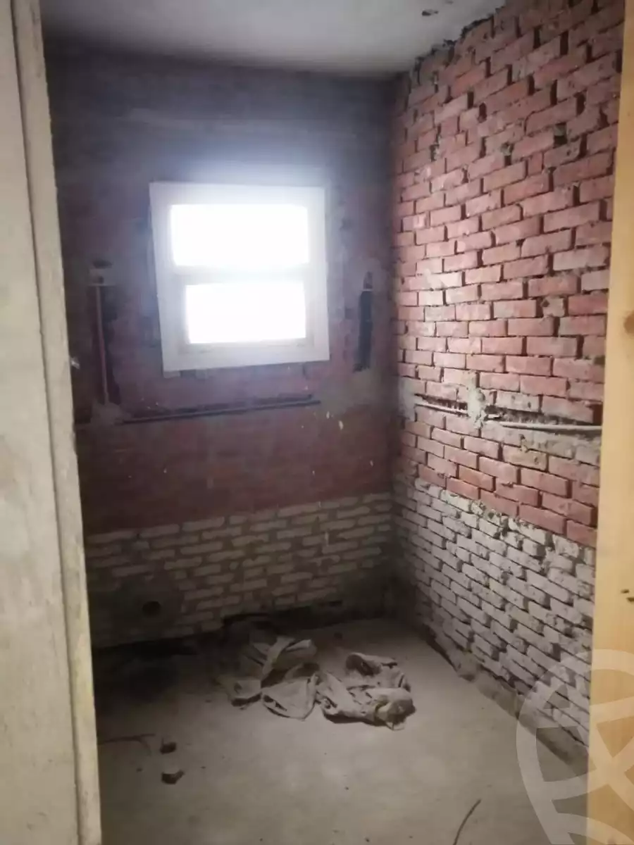 https://aqarmap.com.eg/en/listing/4177427-for-sale-cairo-new-cairo-compounds-zizinia-city