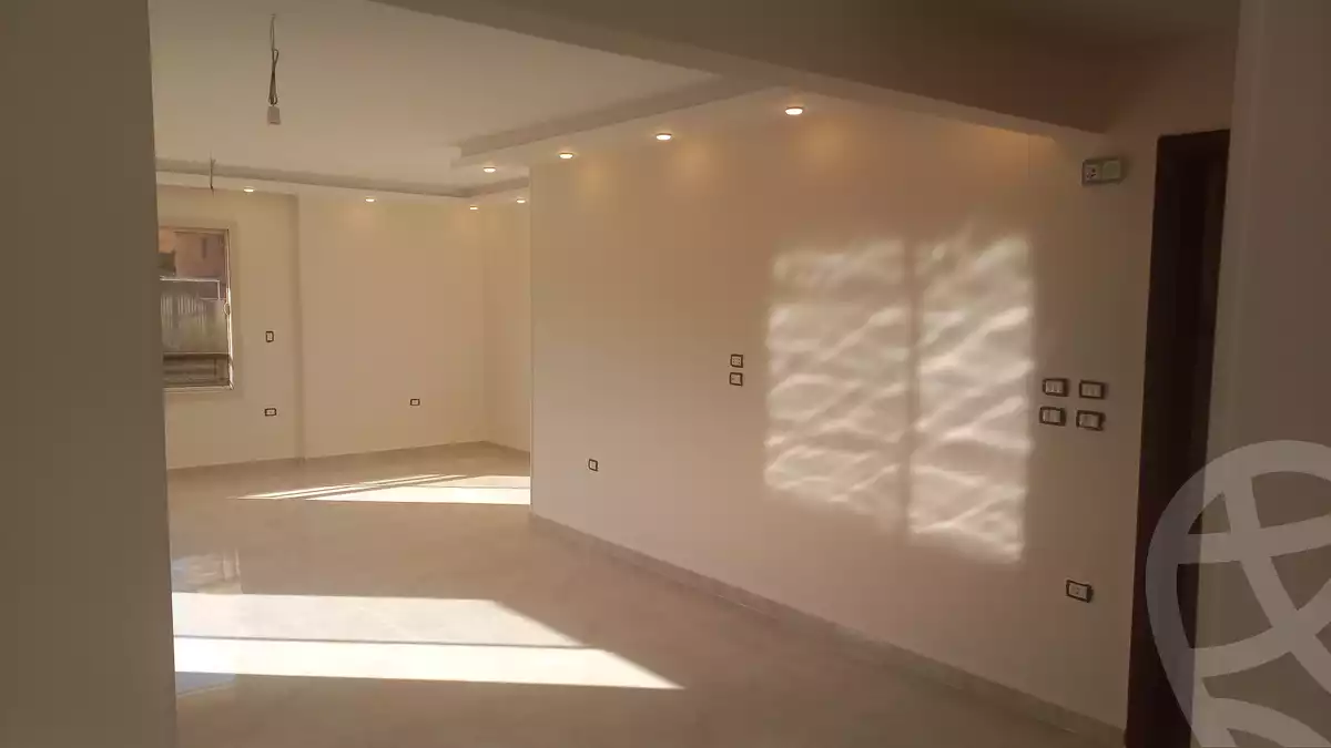 https://aqarmap.com.eg/ar/listing/4181533-for-rent-cairo-6th-of-october-jml-bd-lnsr