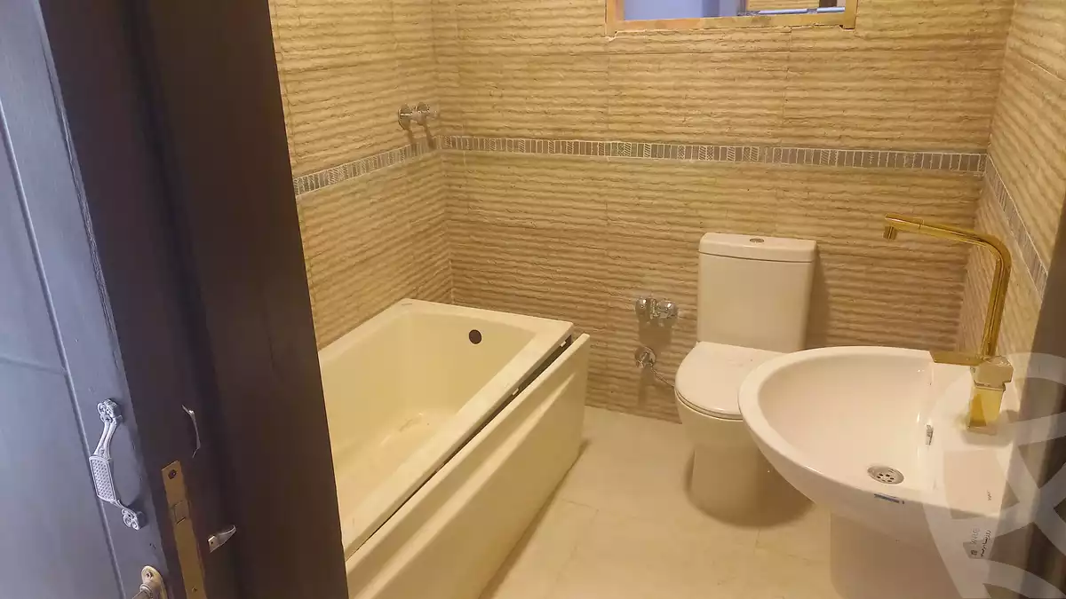 https://aqarmap.com.eg/ar/listing/4181533-for-rent-cairo-6th-of-october-jml-bd-lnsr