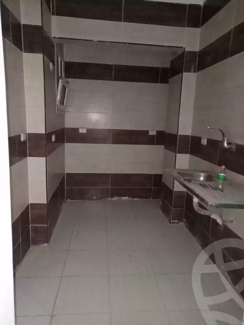 https://aqarmap.com.eg/en/listing/4182977-for-rent-cairo-6th-of-october-ganob-el-ahyaaa-family-housing-al-kahraba-st