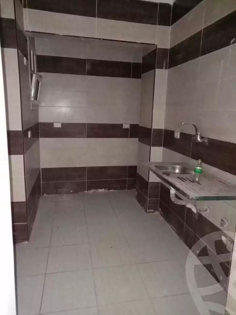 https://aqarmap.com.eg/en/listing/4182977-for-rent-cairo-6th-of-october-ganob-el-ahyaaa-family-housing-al-kahraba-st