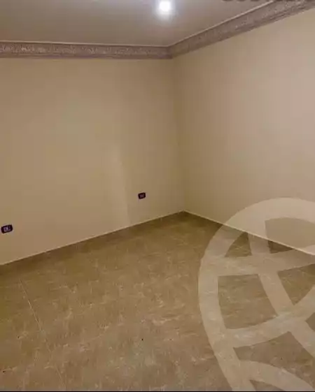 https://aqarmap.com.eg/en/listing/4183399-for-rent-alexandria-alhadara-el-hadara