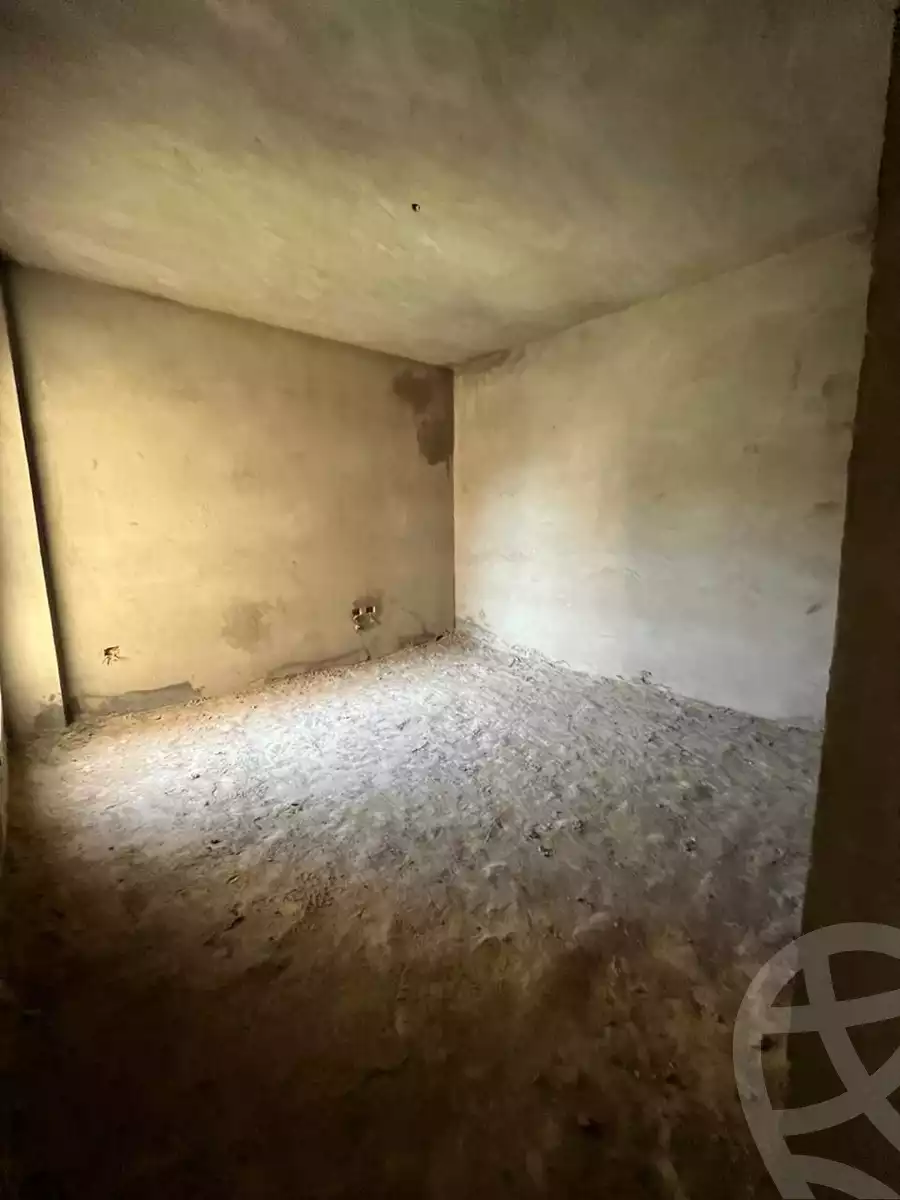https://aqarmap.com.eg/en/listing/4183742-for-sale-cairo-new-cairo-compounds-stwn-ryzydns-by-ar-y-llttwyr