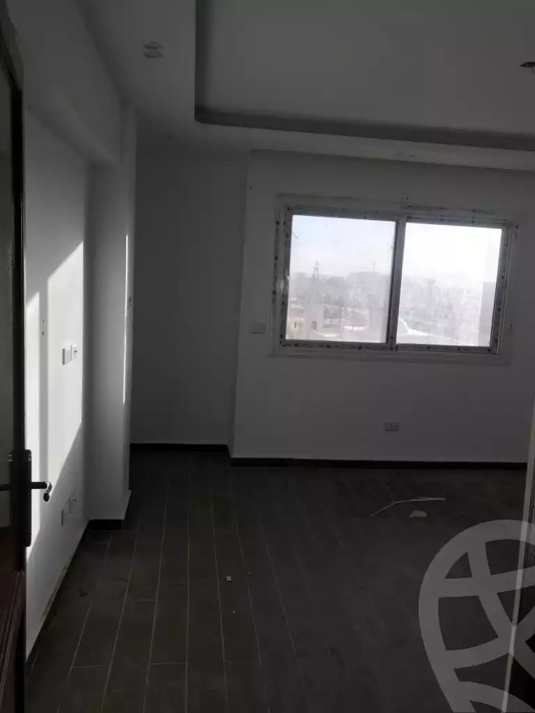 https://aqarmap.com.eg/en/listing/4183833-for-rent-cairo-new-cairo-compounds-the-square