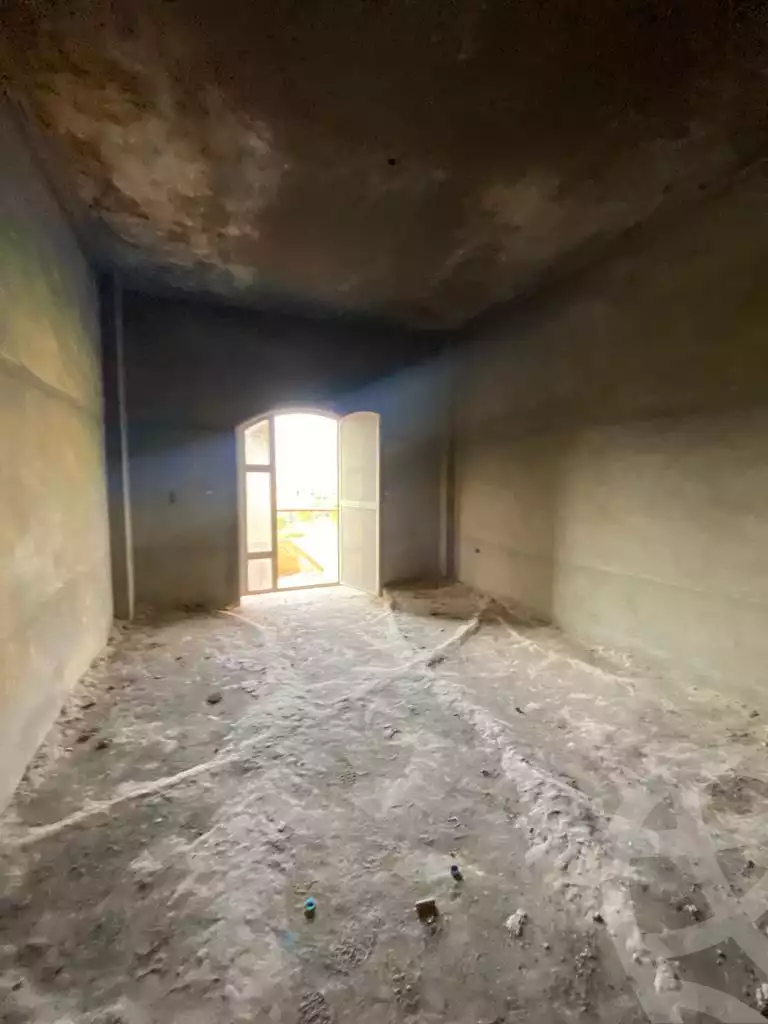 https://aqarmap.com.eg/en/listing/4183958-for-sale-cairo-new-cairo-compounds-zizinia-city