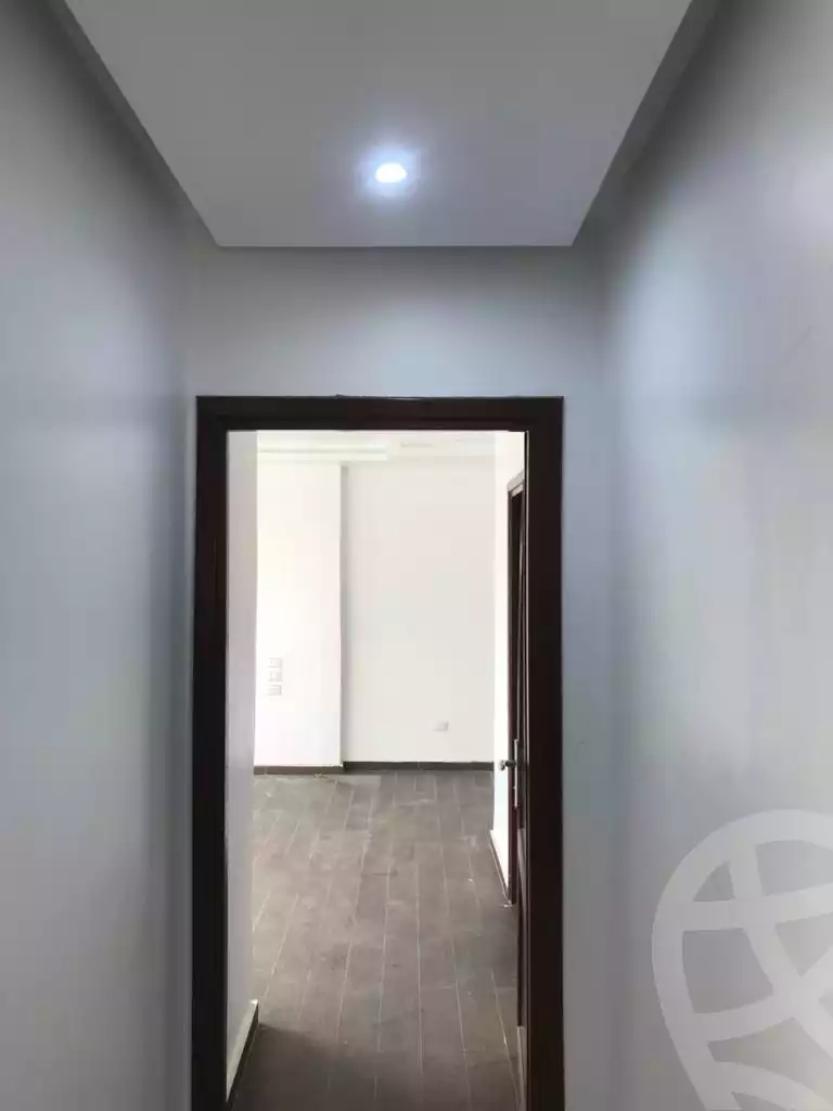 https://aqarmap.com.eg/en/listing/4185618-for-rent-cairo-new-cairo-compounds-the-square