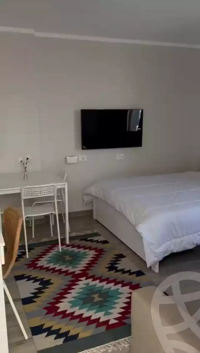 https://aqarmap.com.eg/en/listing/4185682-for-rent-cairo-6th-of-october-compound-aeon