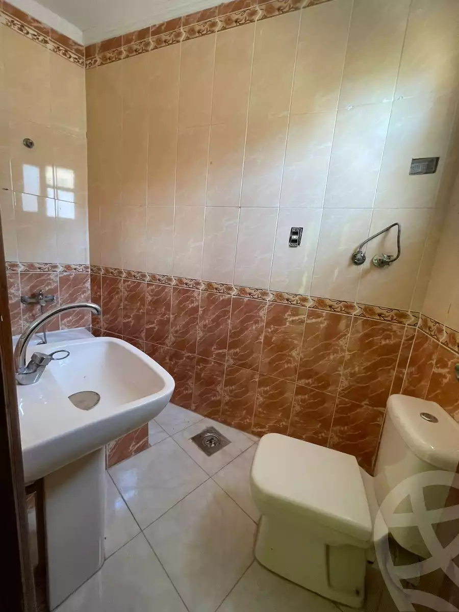 https://aqarmap.com.eg/ar/listing/4187616-for-sale-cairo-el-sheikh-zayed-city-el-hay-elsabeaa-lhy-lsb