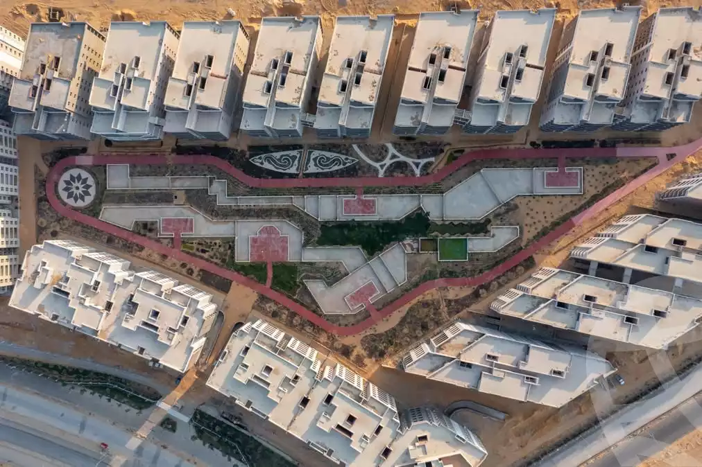 https://aqarmap.com.eg/en/listing/4192395-for-sale-cairo-new-cairo-lmstqbl-syty-compounds-zyzyny-lmstqbl-rdk-llttwyr
