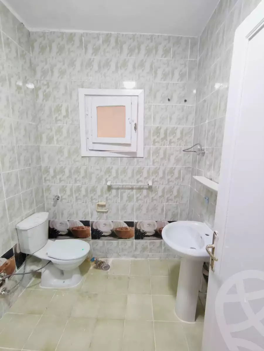 https://aqarmap.com.eg/en/listing/4193148-for-sale-alexandria-l-jmy-shataa-el-nakheel-street-4