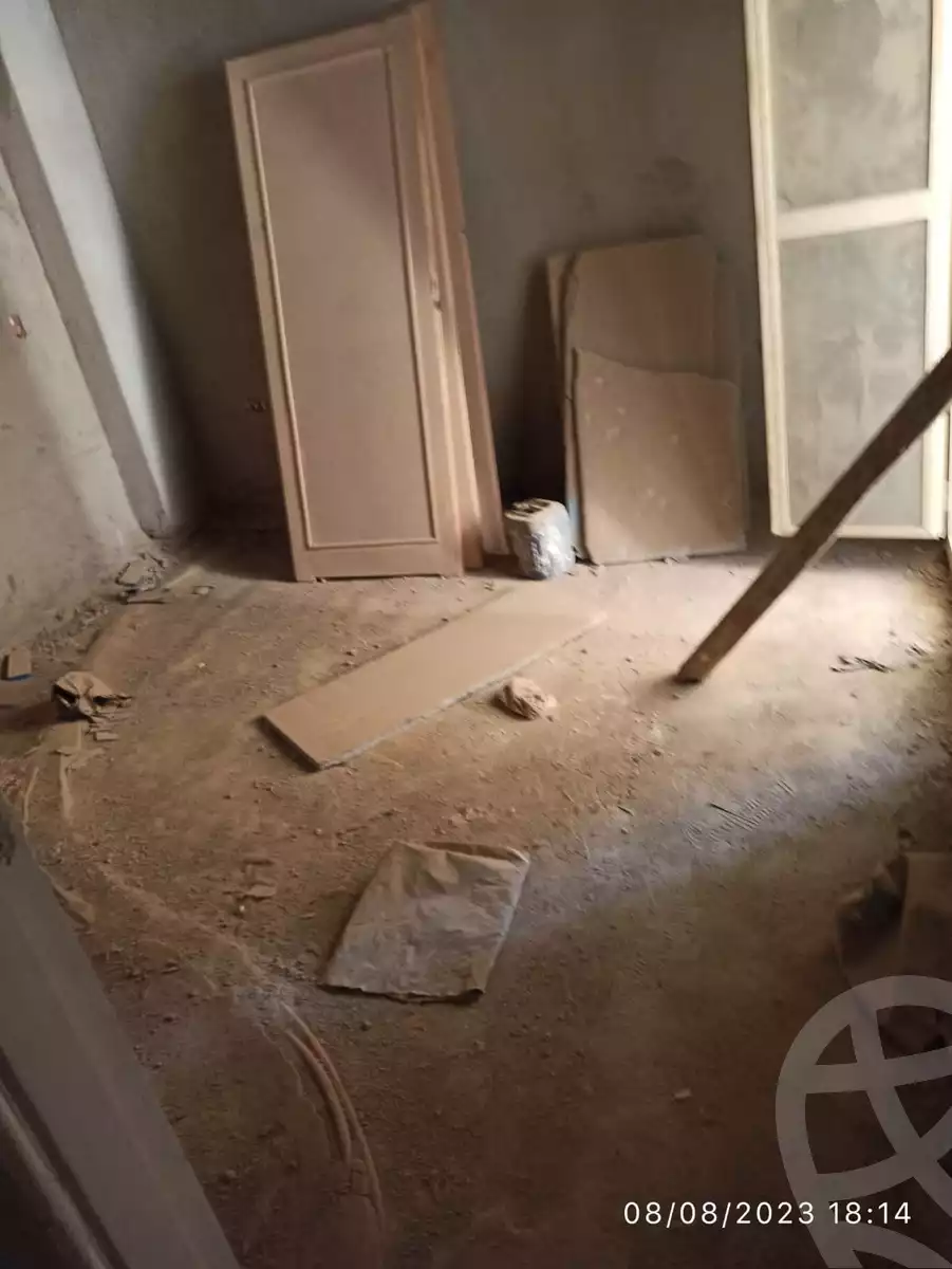 https://aqarmap.com.eg/en/listing/4195493-for-sale-cairo-new-cairo-compounds-la-rose