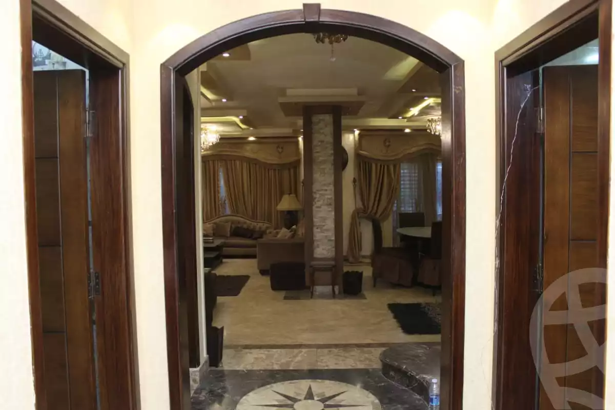 https://aqarmap.com.eg/en/listing/4196369-for-rent-cairo-new-cairo-compounds-flowers-park