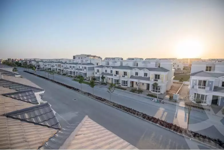https://aqarmap.com.eg/ar/listing/4197161-for-sale-cairo-6th-of-october-compounds-mountain-view-october-park