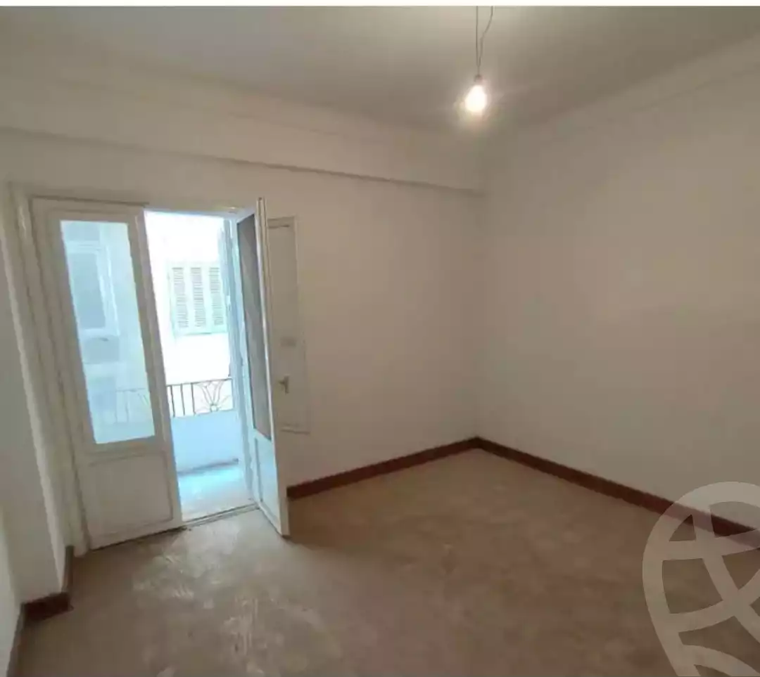 https://aqarmap.com.eg/ar/listing/4197721-for-sale-alexandria-el-hanouvel-omar-ibn-el-khattab-st
