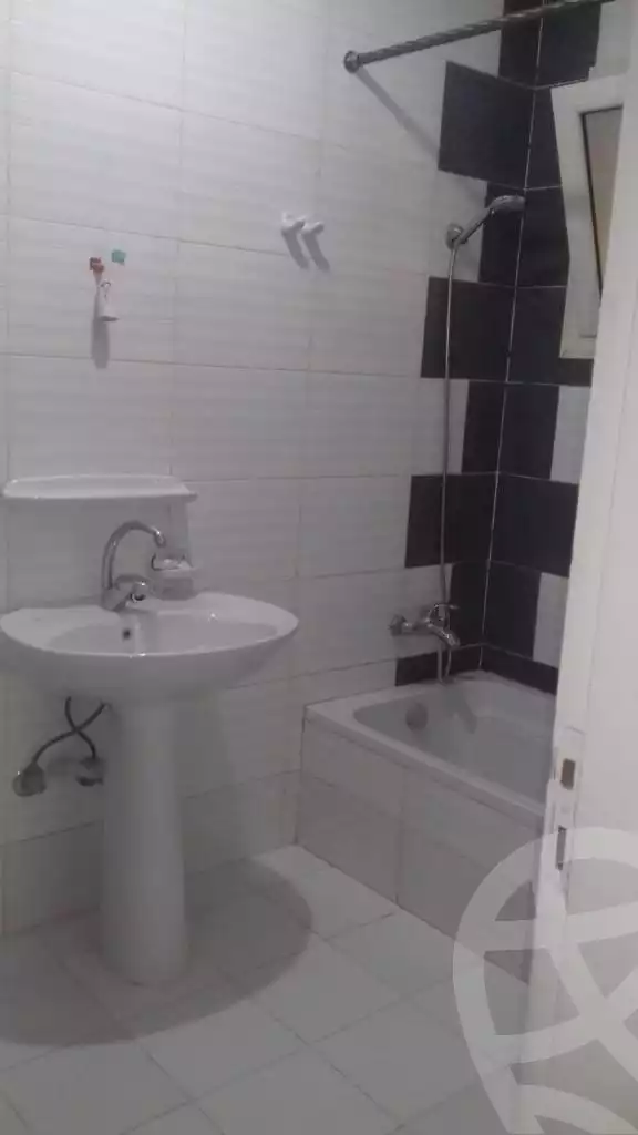 https://aqarmap.com.eg/en/listing/4722356-for-rent-cairo-new-cairo-el-banafsg-el-banafsag-6-el-sheikh-salim-el-bishri-st