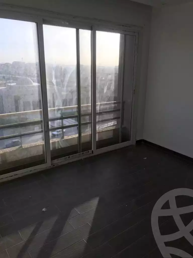 https://aqarmap.com.eg/en/listing/4199836-for-rent-cairo-new-cairo-compounds-the-square