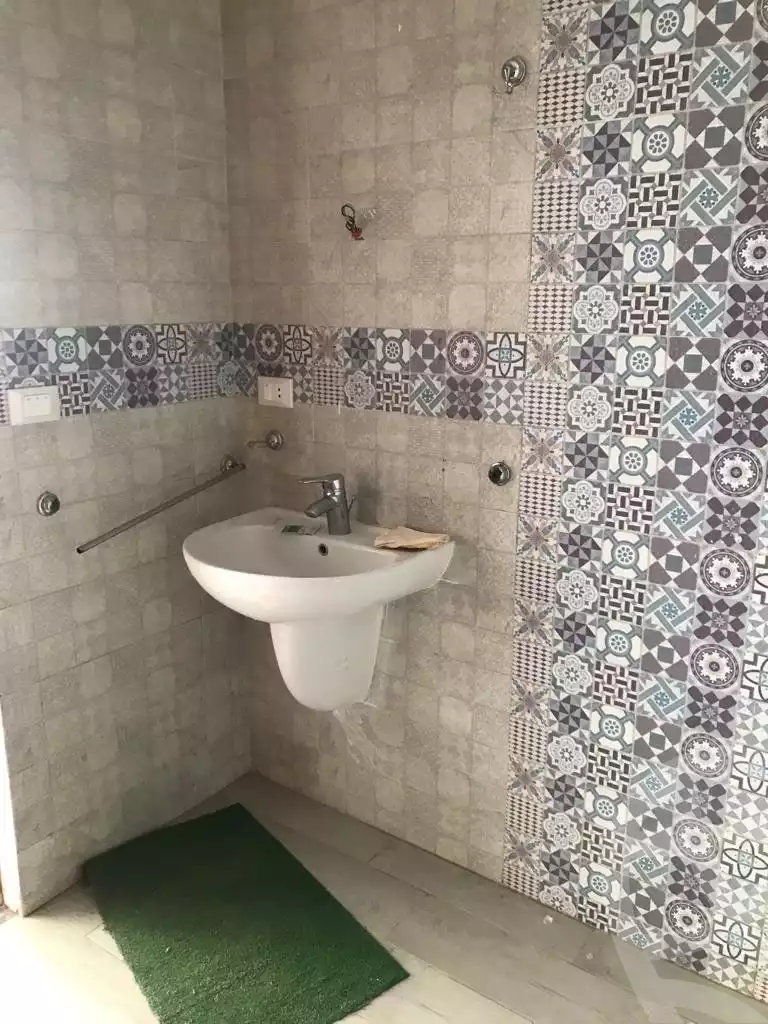 https://aqarmap.com.eg/en/listing/4199836-for-rent-cairo-new-cairo-compounds-the-square