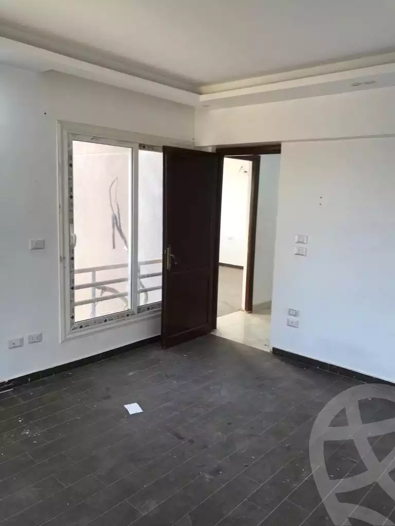 https://aqarmap.com.eg/en/listing/4199836-for-rent-cairo-new-cairo-compounds-the-square