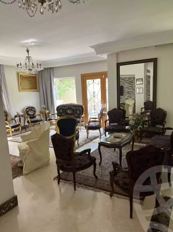 https://aqarmap.com.eg/en/listing/4200842-for-sale-cairo-6th-of-october-compound-royal-hills