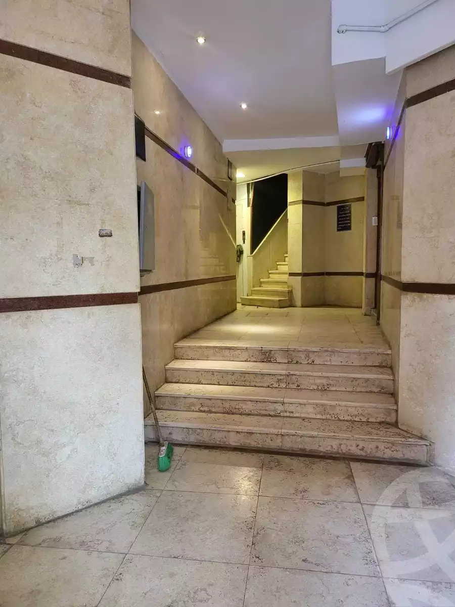 https://aqarmap.com.eg/ar/listing/4975117-for-sale-cairo-dokki-manteqt-nadi-el-syd