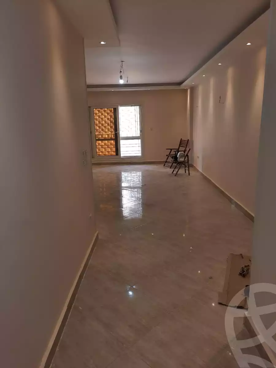 https://aqarmap.com.eg/ar/listing/4206607-for-rent-cairo-new-cairo-ltjm-lkhms-el-kornfol