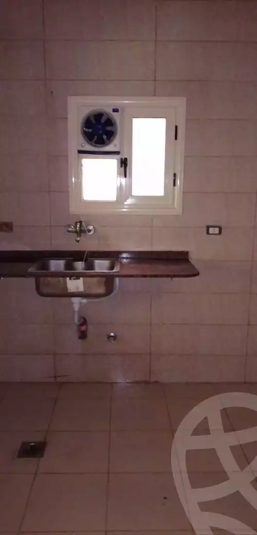 https://aqarmap.com.eg/en/listing/4207781-for-sale-sixth_zone-neighbourhood-1