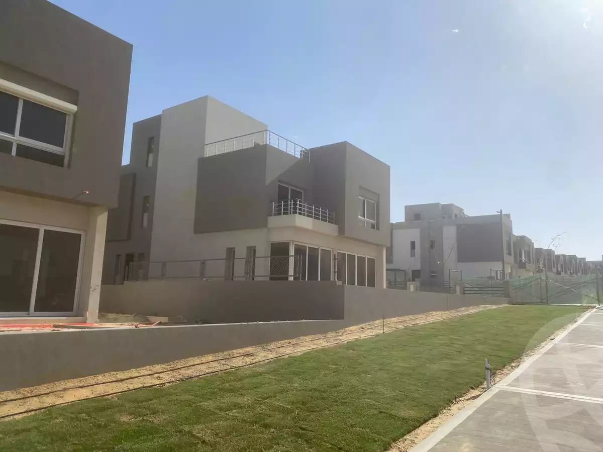 https://aqarmap.com.eg/en/listing/4208824-for-sale-cairo-el-sheikh-zayed-city-compounds-in-sheikh-zayed-etapa