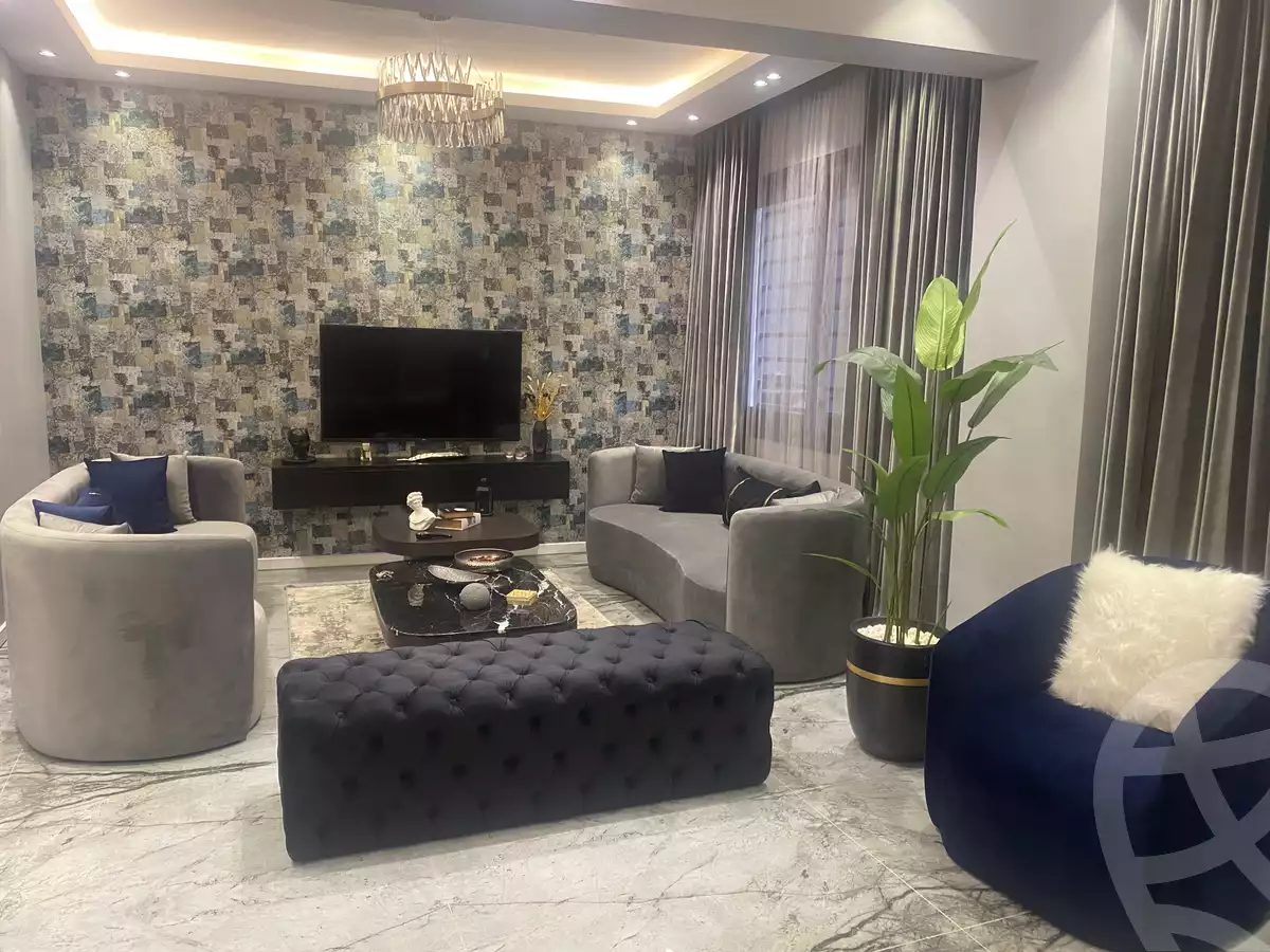 https://aqarmap.com.eg/ar/listing/4208920-for-sale-cairo-mokattam-el-deblomasyeen-street-44