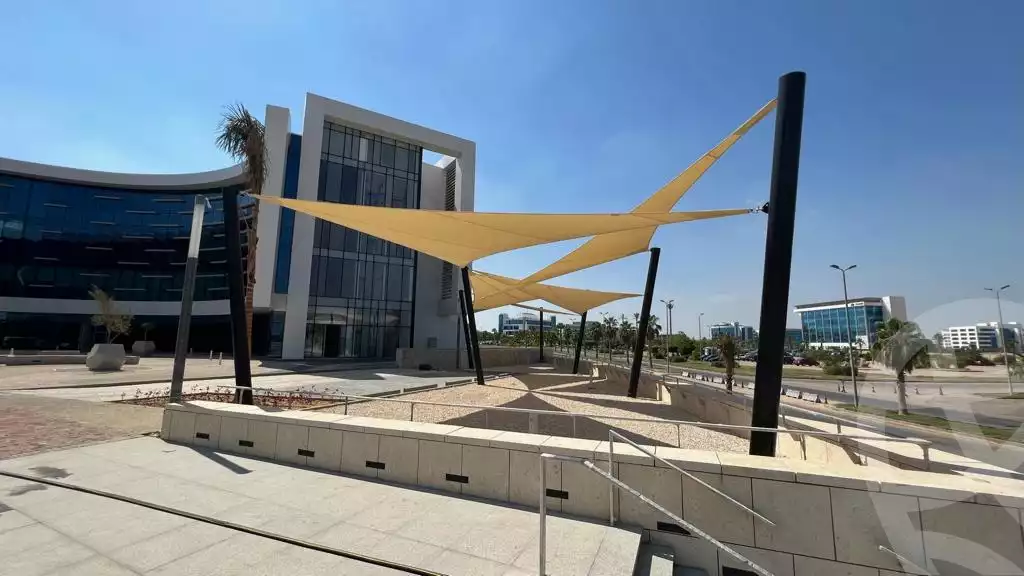 https://aqarmap.com.eg/ar/listing/4210692-for-sale-cairo-alex-cairo-desert-road-smart-village